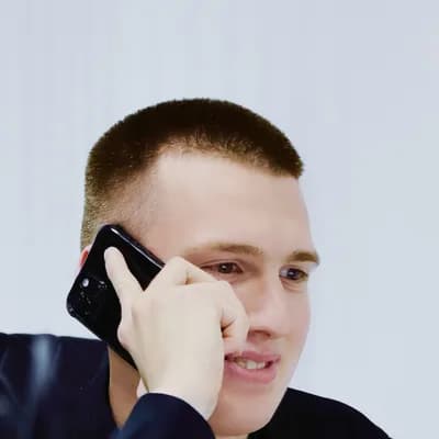 Юрист ЮК «ТОЧНО» на связи с клиентом